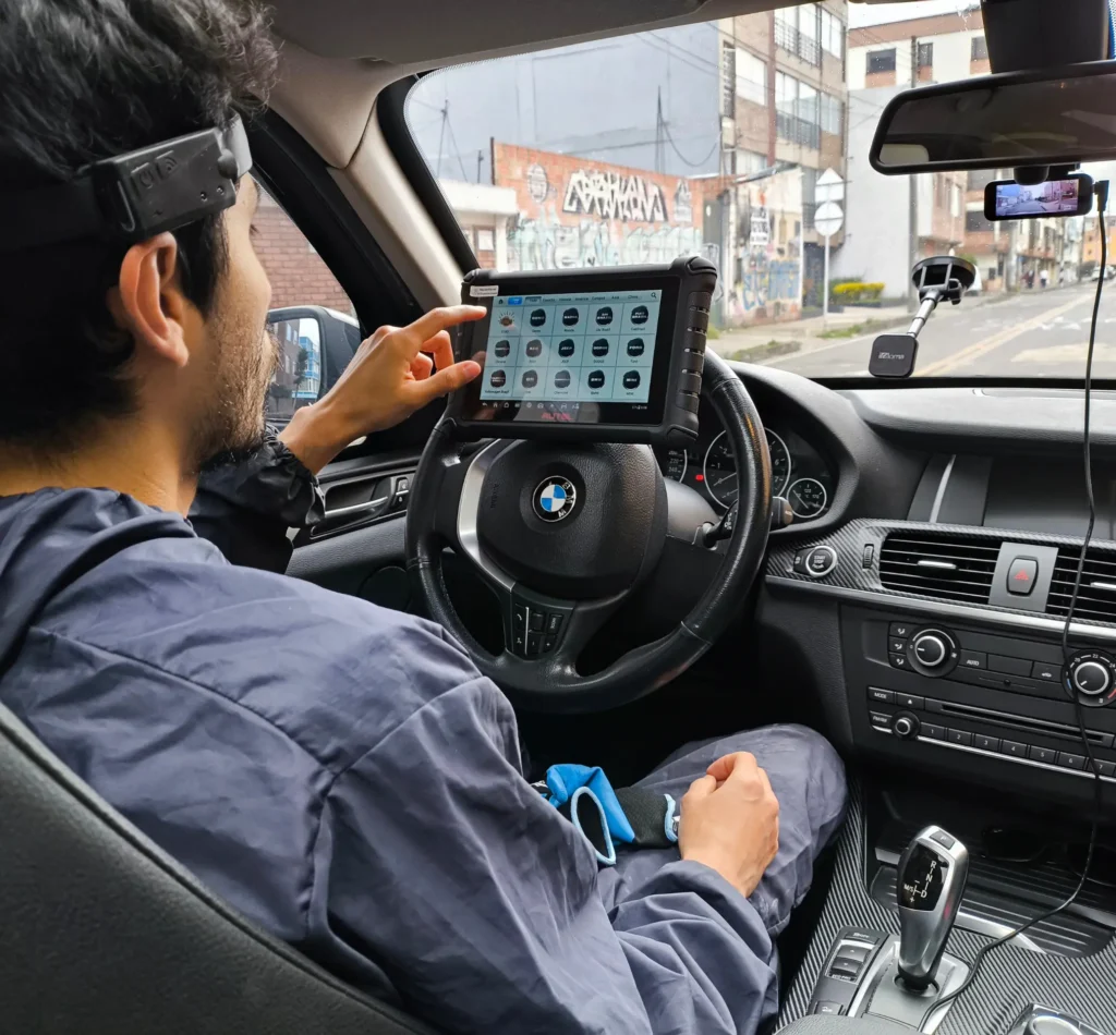 Peritaje Automotriz con IA a domicilio en Bogotá